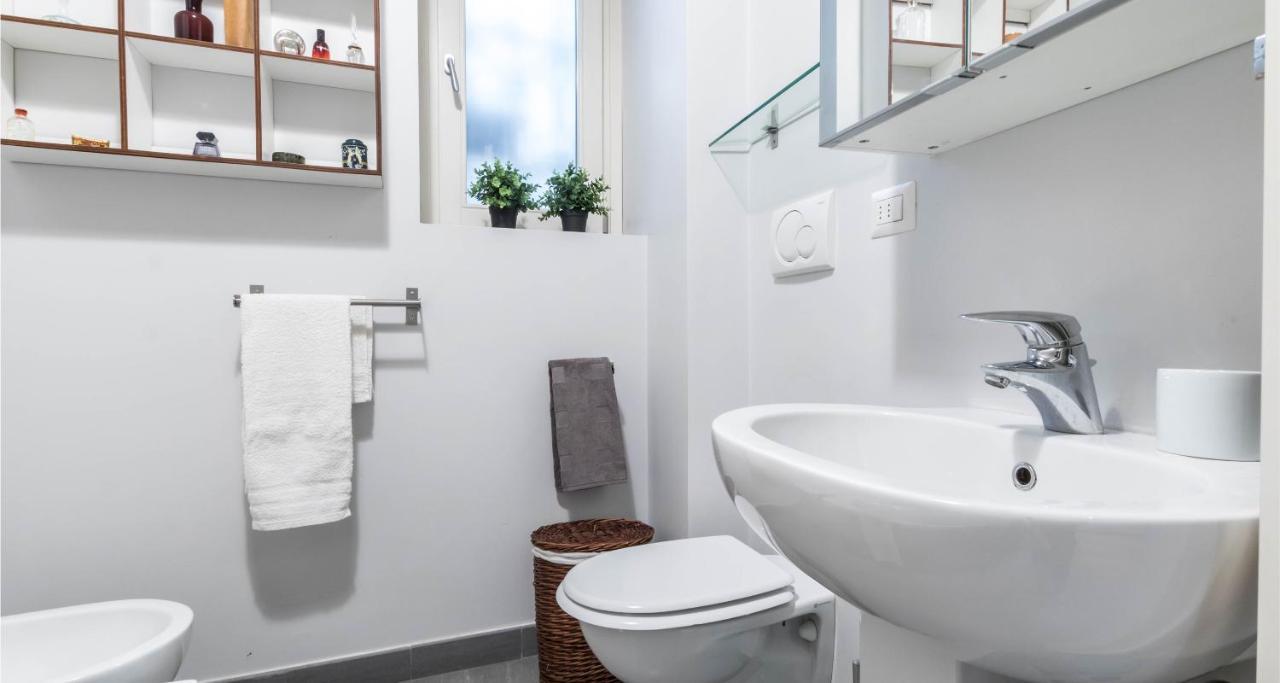 Joivy Apt For 6 With Big Terrace In Milan Centro Storico 외부 사진