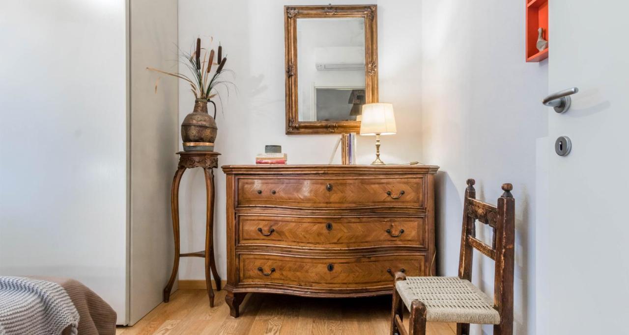 Joivy Apt For 6 With Big Terrace In Milan Centro Storico 외부 사진